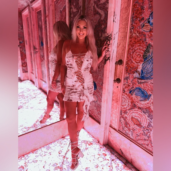 elle_mcdermott